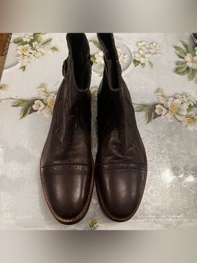 Ben Sherman Brown Real Leather Boots - Classic Cap-Toe Chelsea Style Size 11